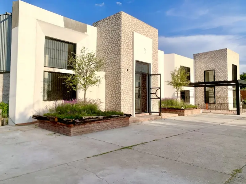 Aura Recinto Memorial