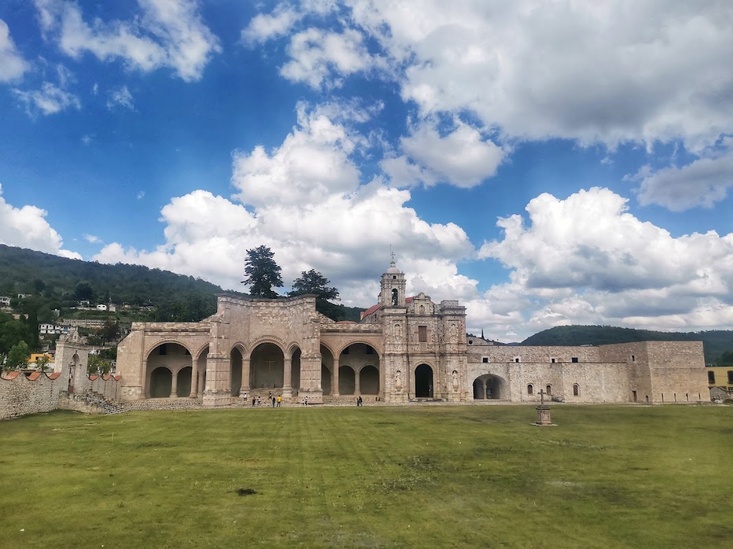 Capilla Abierta Siglo XVI de San Pedro y San Pablo Teposcolula