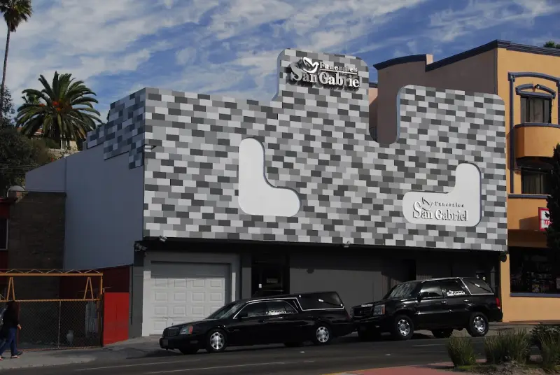 Funerales San Gabriel Fundadores