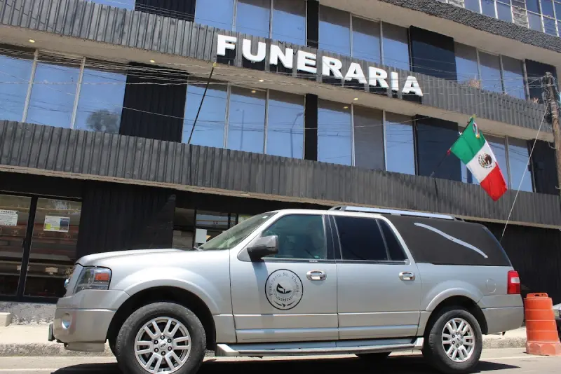 Funeraria, crematorio ecológico y mausoleo St. Thomas Puebla