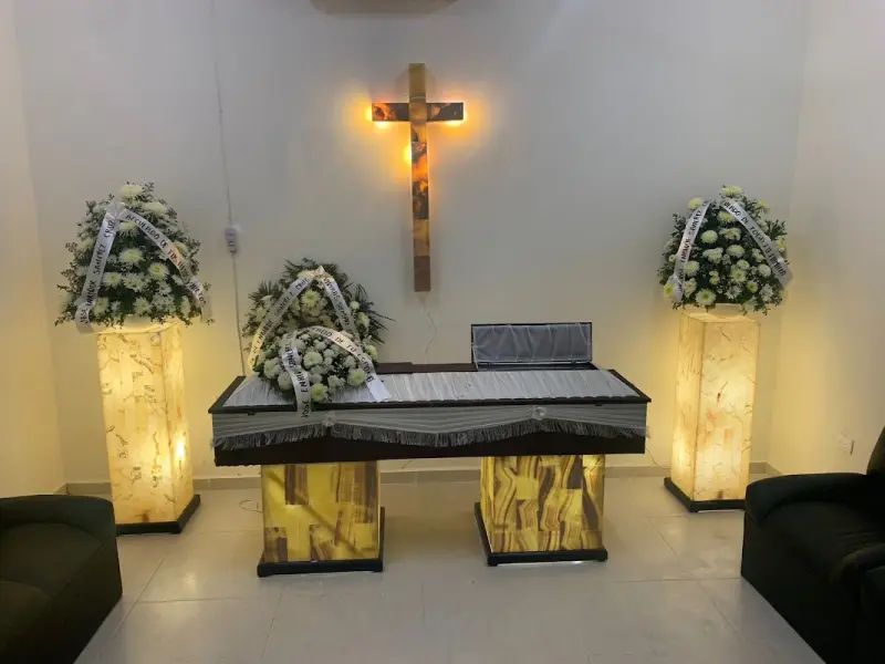 Funeraria la Sagrada Familia