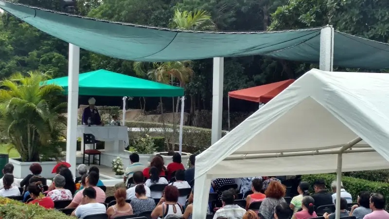 Jardines de Paz