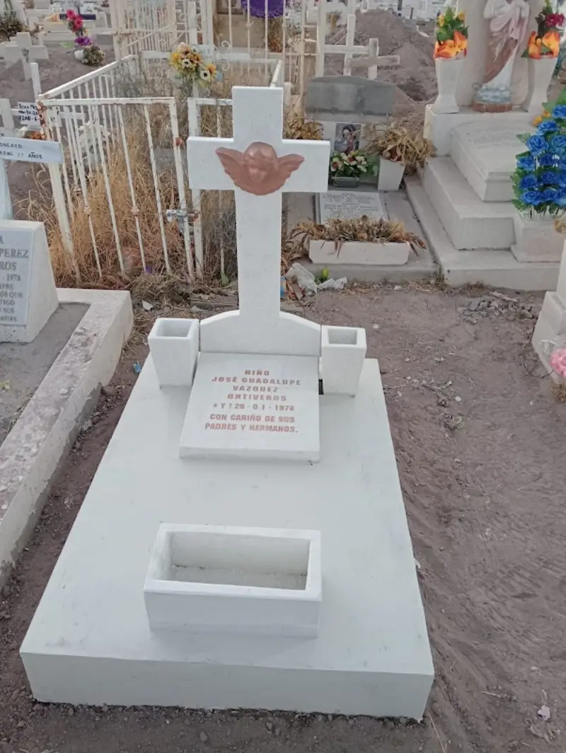 Lapidas y Monumentos San Gabriel