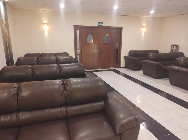 Martinez Capillas de Velacion