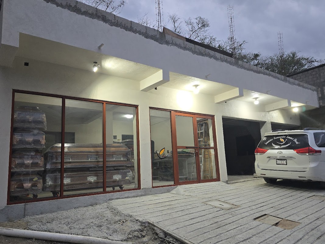 Saráoz Dosal servicios funerarios