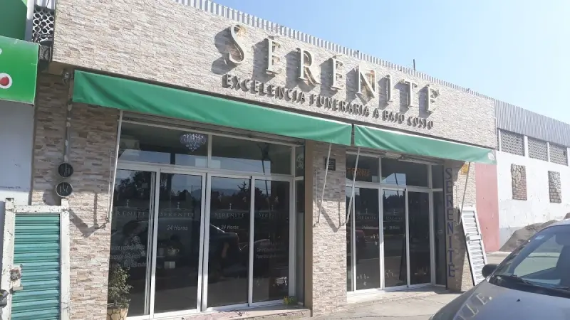 Servicios Funerarios de Bajo Costo (Sérénité)