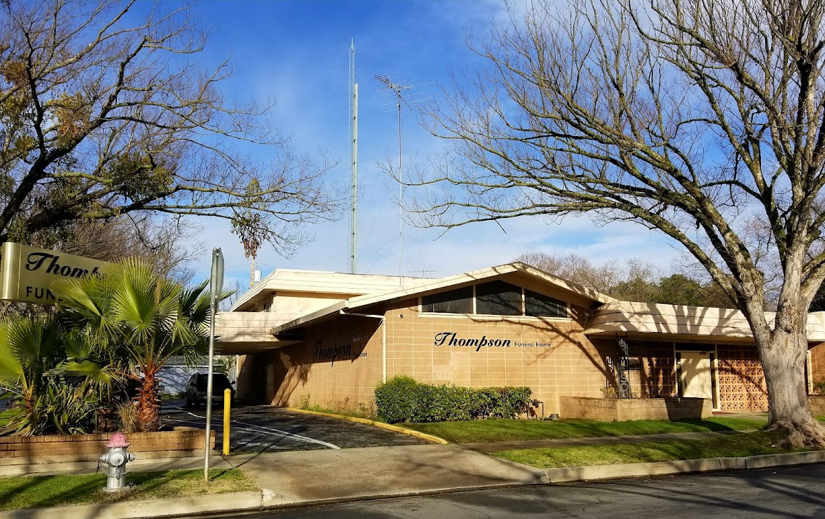 Thompson Oak Park Mortuary & Cremation Service